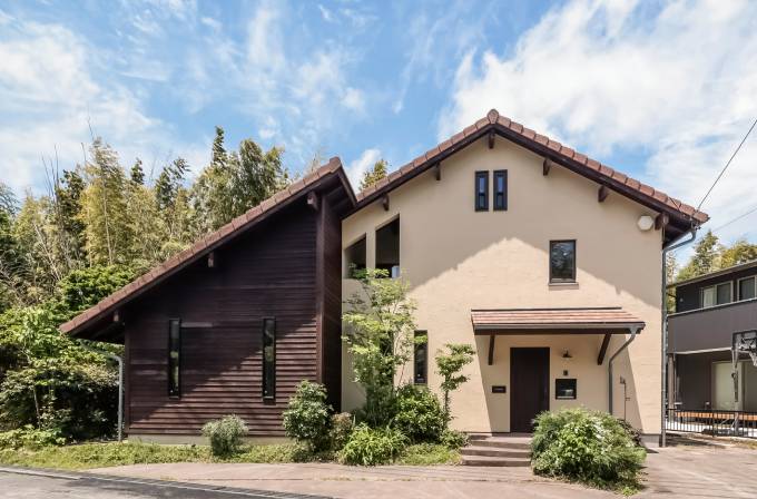 株式会社カーサ